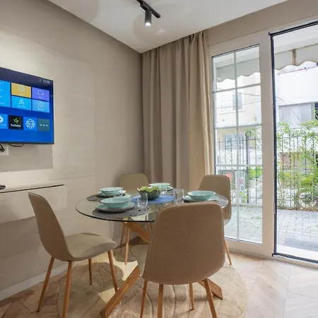 The Convenient Apartamento
